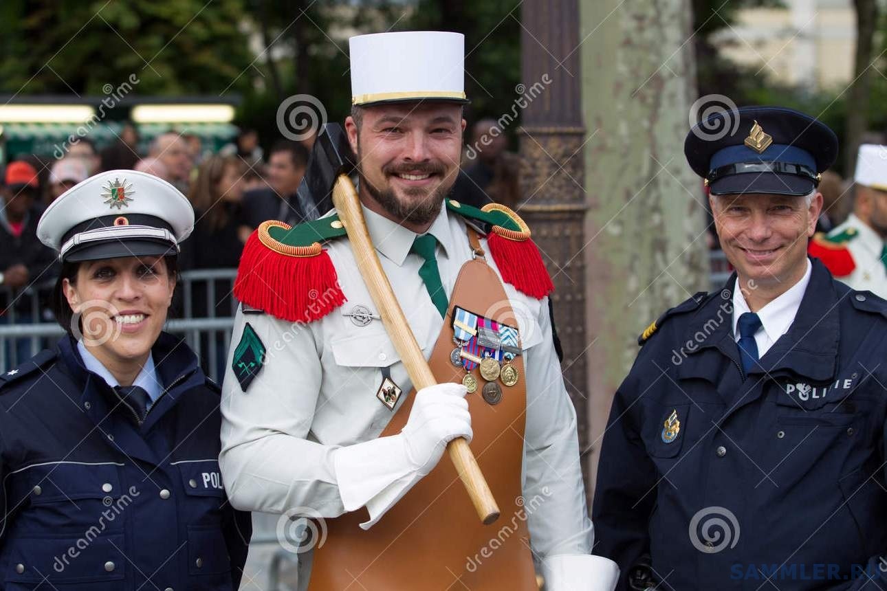 paris-france-july-pioneer-representatives-police-parade-champs-elysees-legionary-french-foreign-91682402.jpg