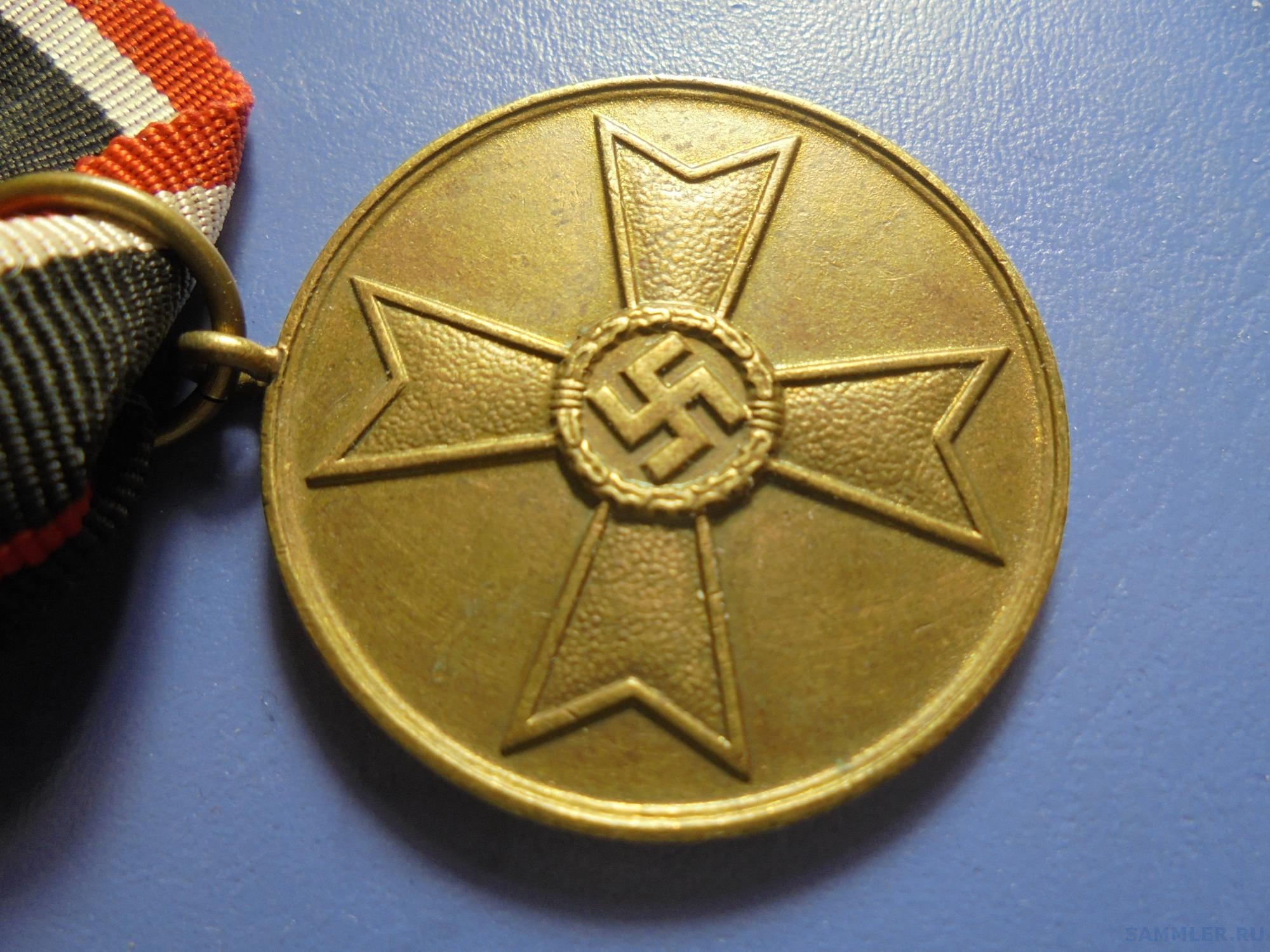 Medal rise. Медаль Креста военных заслуг. Медаль КВК. Медаль КВК 1939. Саммлер.