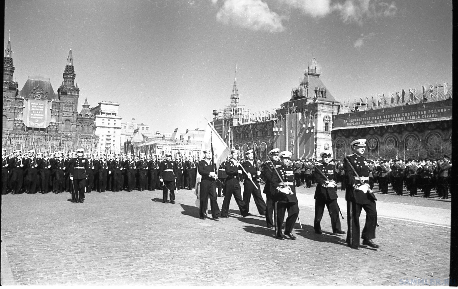 Парад на красной площади 1945. Парад Победы 9 мая 1945. Парад красная площадь 1951. Первый парад Победы 24 июня 1945 года.