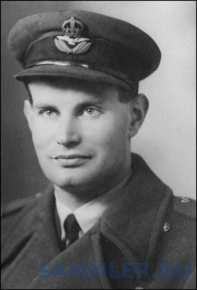 Royal Air Force Squadron Leader J. H. G. Walker.jpg