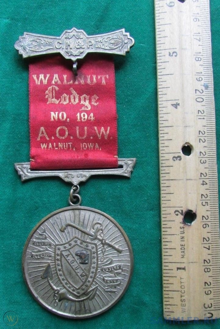 huge-walnut-iowa-medal-h-u-lodge-194_1_e526708ce5dc03df11db17d895462a8f.jpg