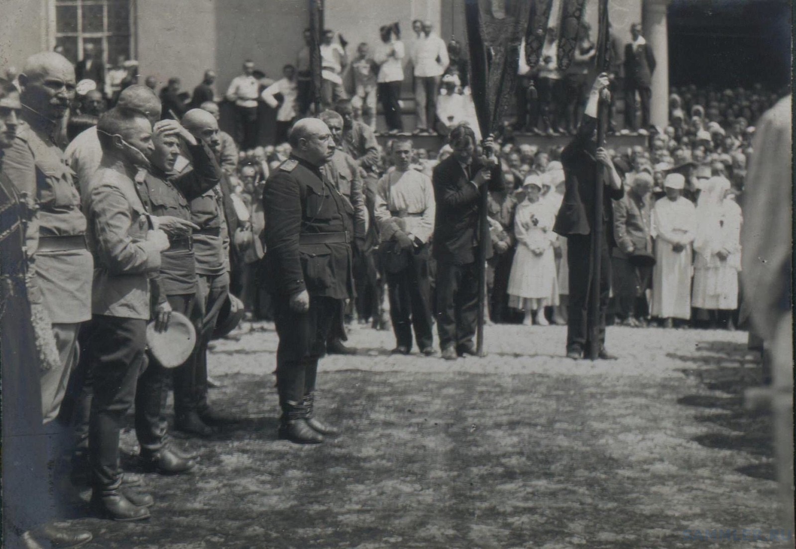 Белые в Харькове 1919. Белое движение фото.