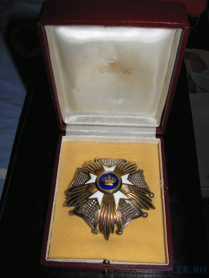 Order of Crown Grand Officer.gif