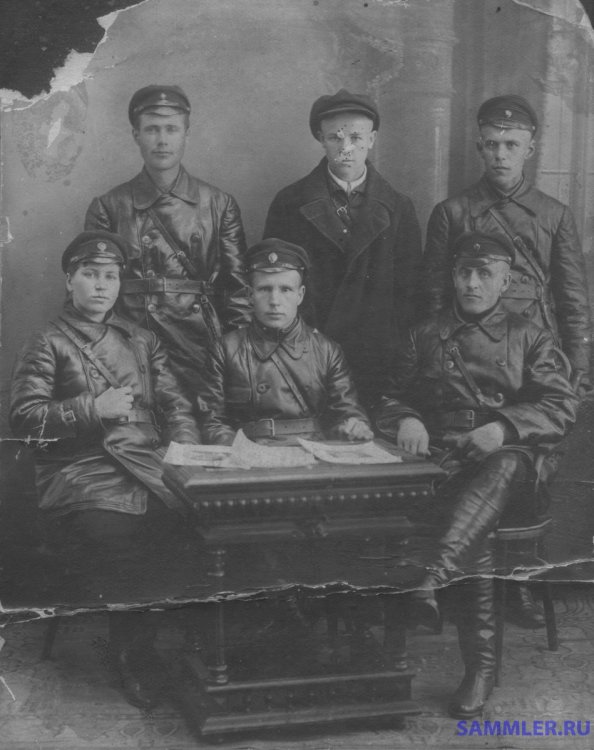 Сотрудники раб.крест милиции г.Богородск, 1928г..jpg