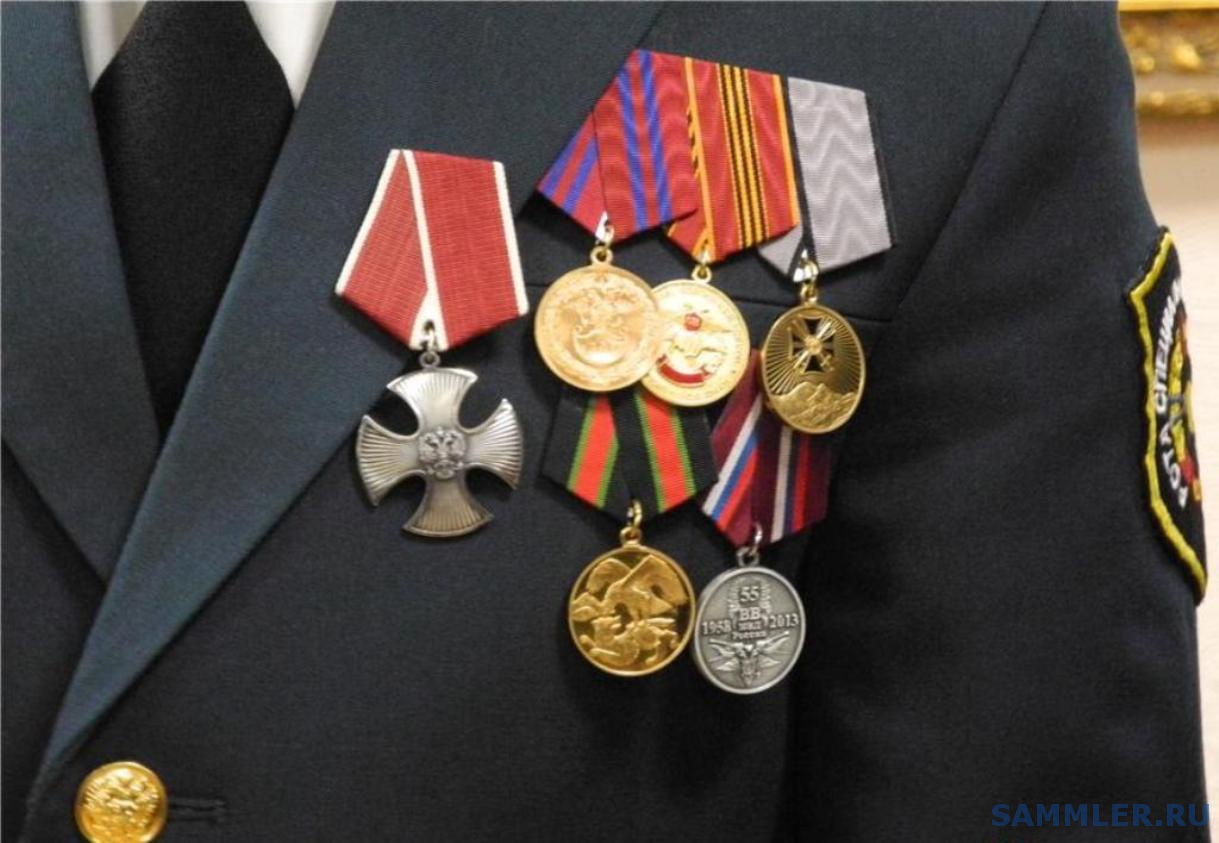 как носить почетные знаки