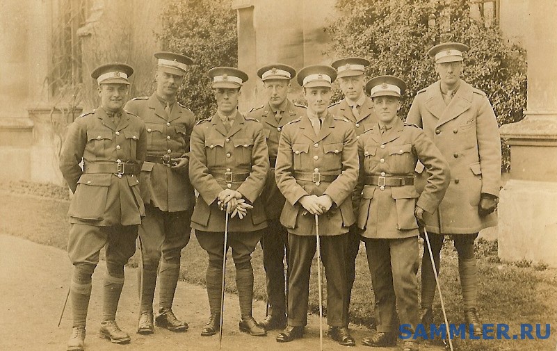 WWI_British_Army_Officers.jpg