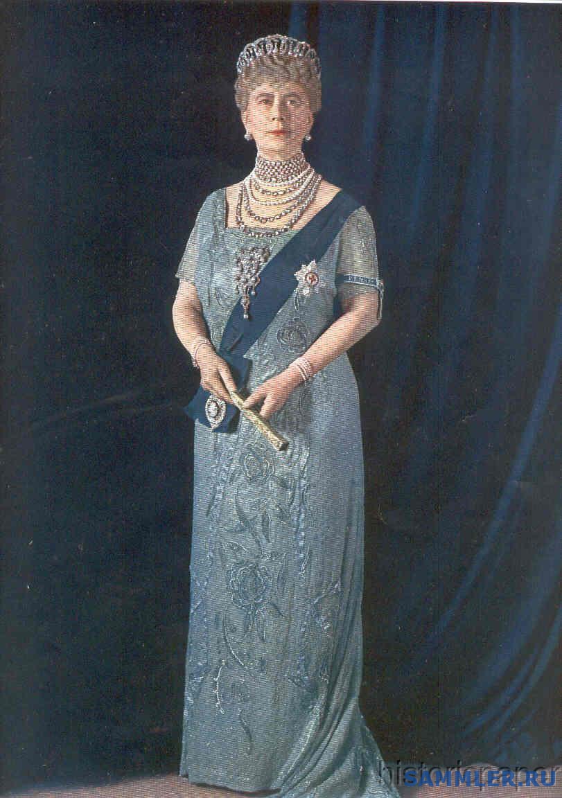 Queen_Mary_Consort_of_King_George_V_1935.jpg